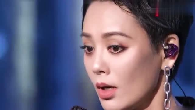 宁静娱乐节目丝袜,宁静娱乐节目中的时尚元素